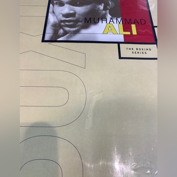 MUHAMMAD Ali The Boxing Series Silk Road Gifts Authentic Plaque Collectible Seal - Picture 4 of 10